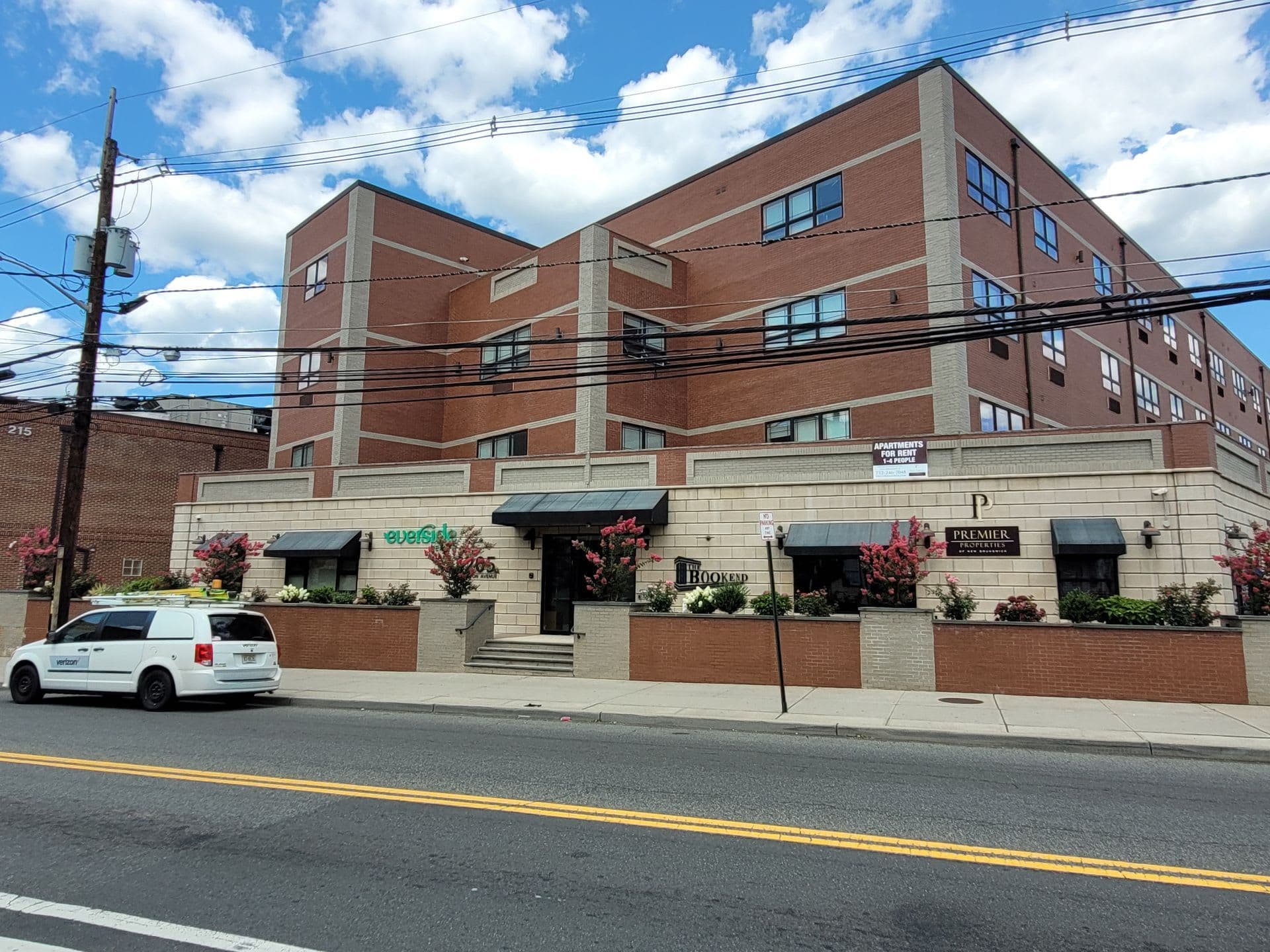 205 Easton Avenue thumbnail 21