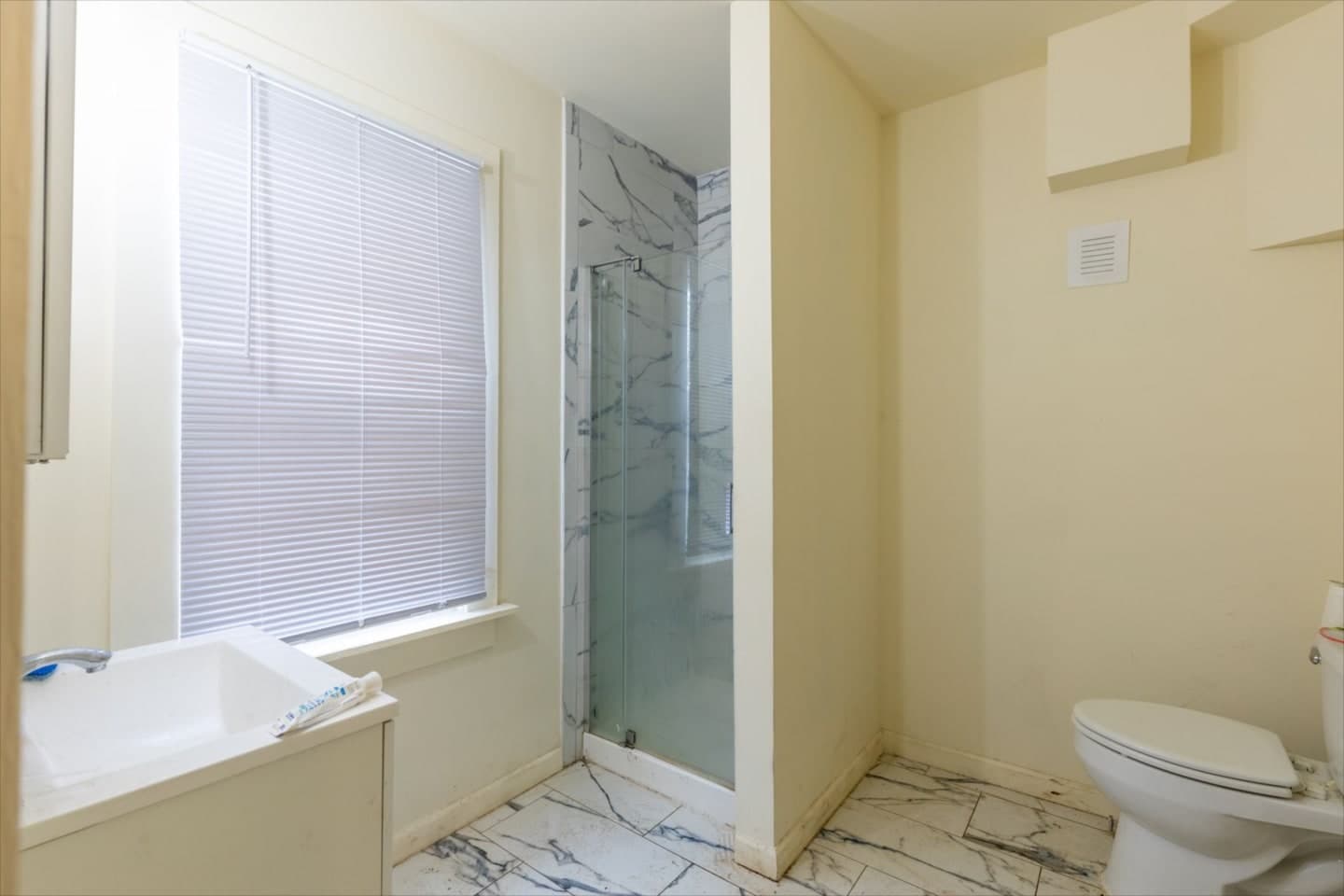 85 Richardson St thumbnail 3