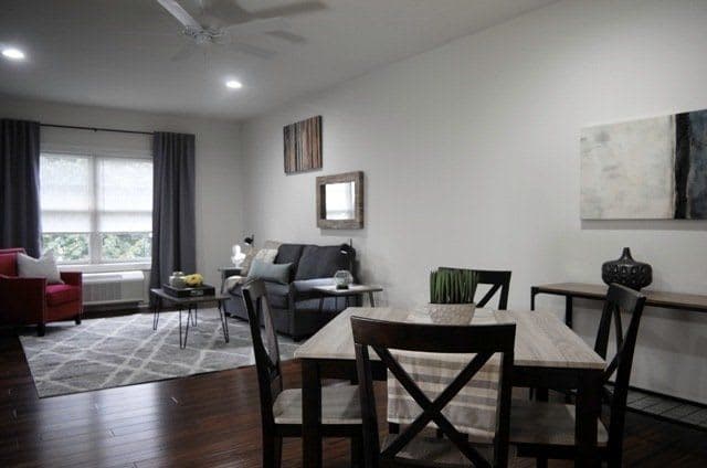 15 Maple Street thumbnail 14