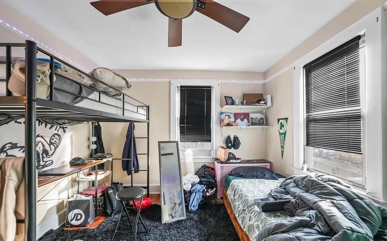 260 Hamilton St. Apt 1 thumbnail 6
