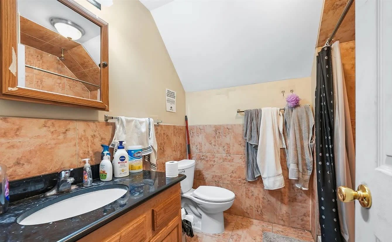 260 Hamilton St. Apt 2 thumbnail 8