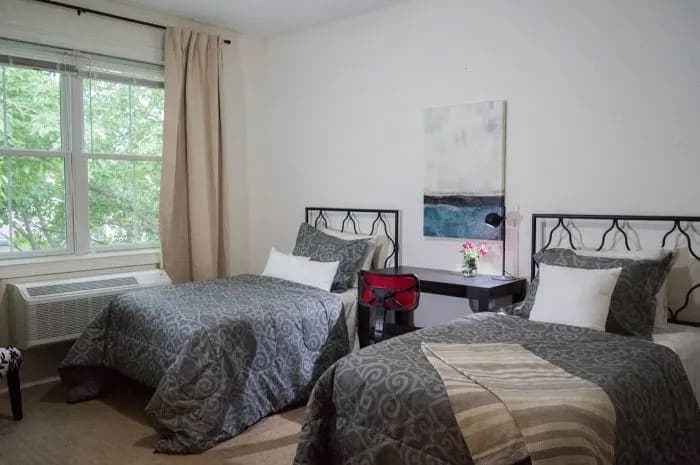 Two Bedroom at 17 Mine Street thumbnail 6