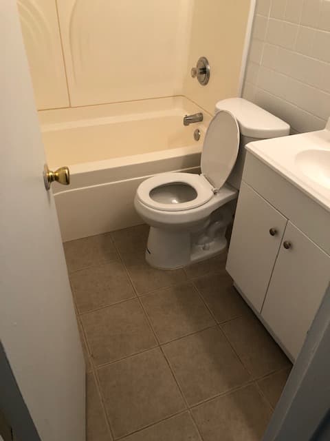46 RAY STREET-PRIME LOCATION, Rent includes Heat and Parking thumbnail 2