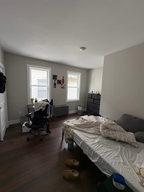 Completely renovated, giant, 7 bedroom Guilden Street masterpiece thumbnail 7