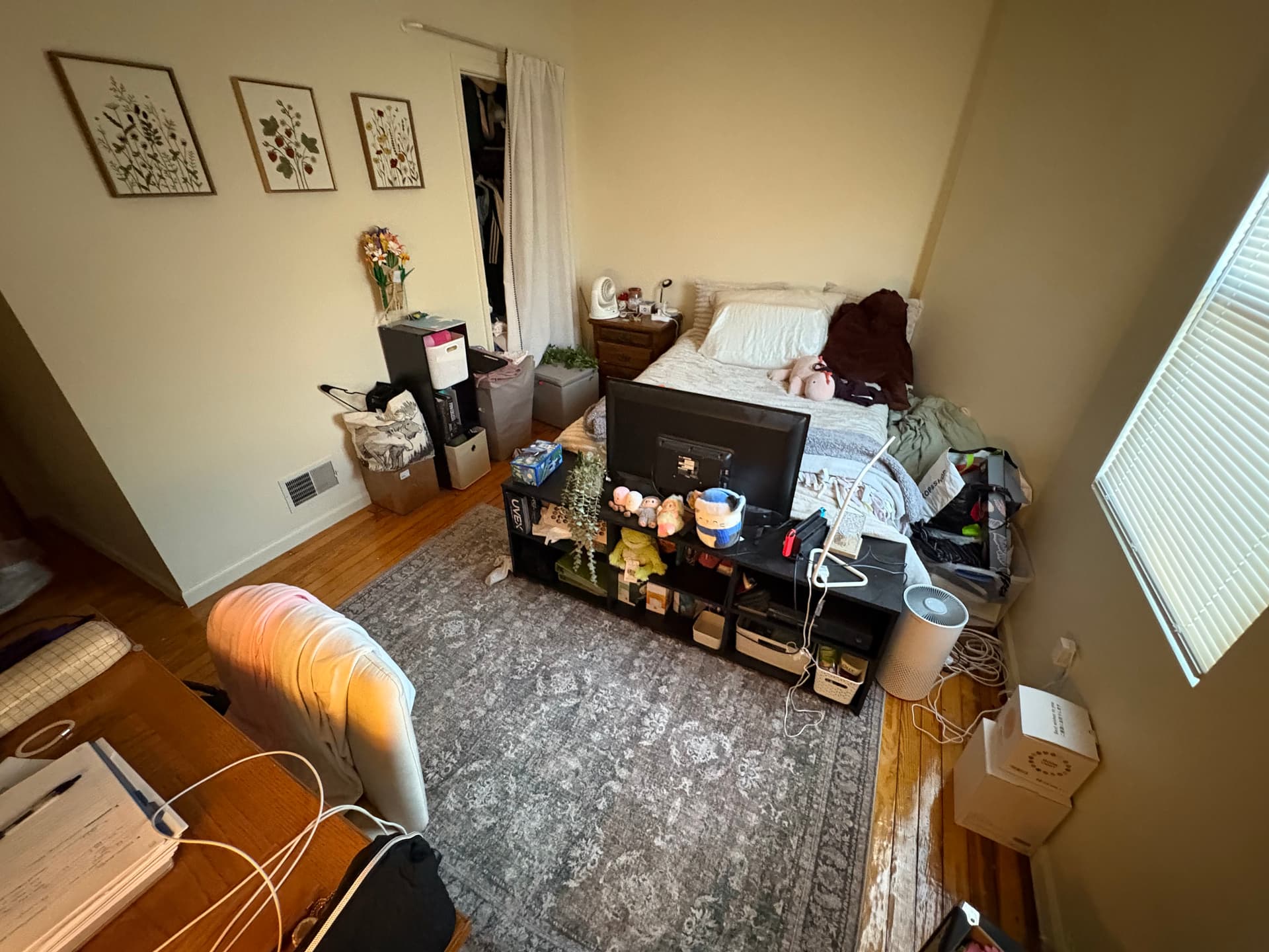 44 Wyckoff | One family house with 4 bedrooms and 2 baths. Hardwood floors, appliances, and backyard thumbnail 9