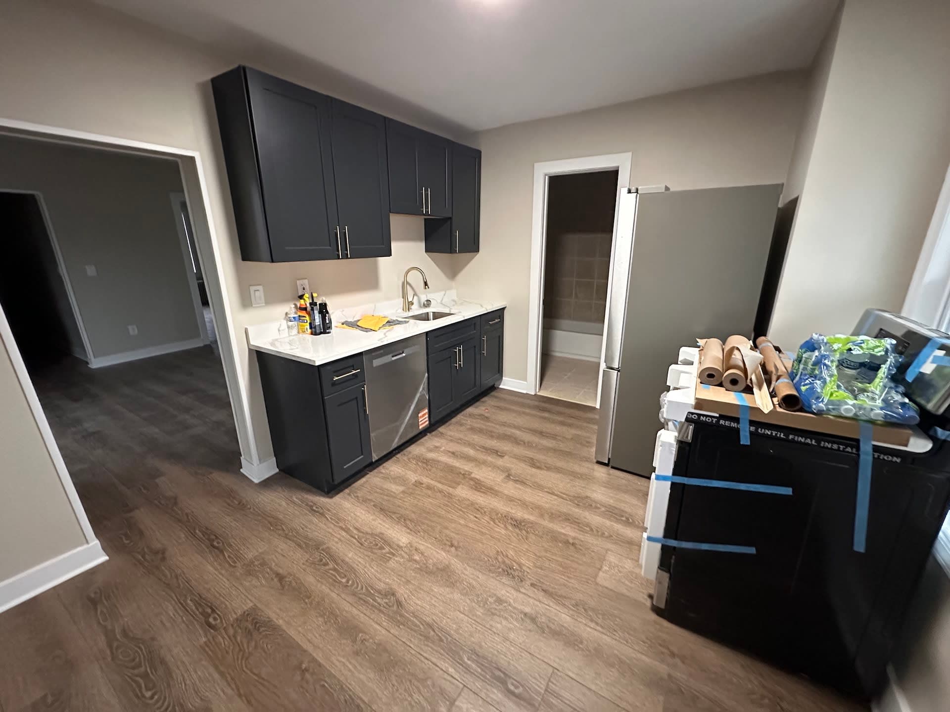 38 Prosper St, less than a block from College Ave, 4 BR, Legal for 7, Fully Renovated thumbnail 3