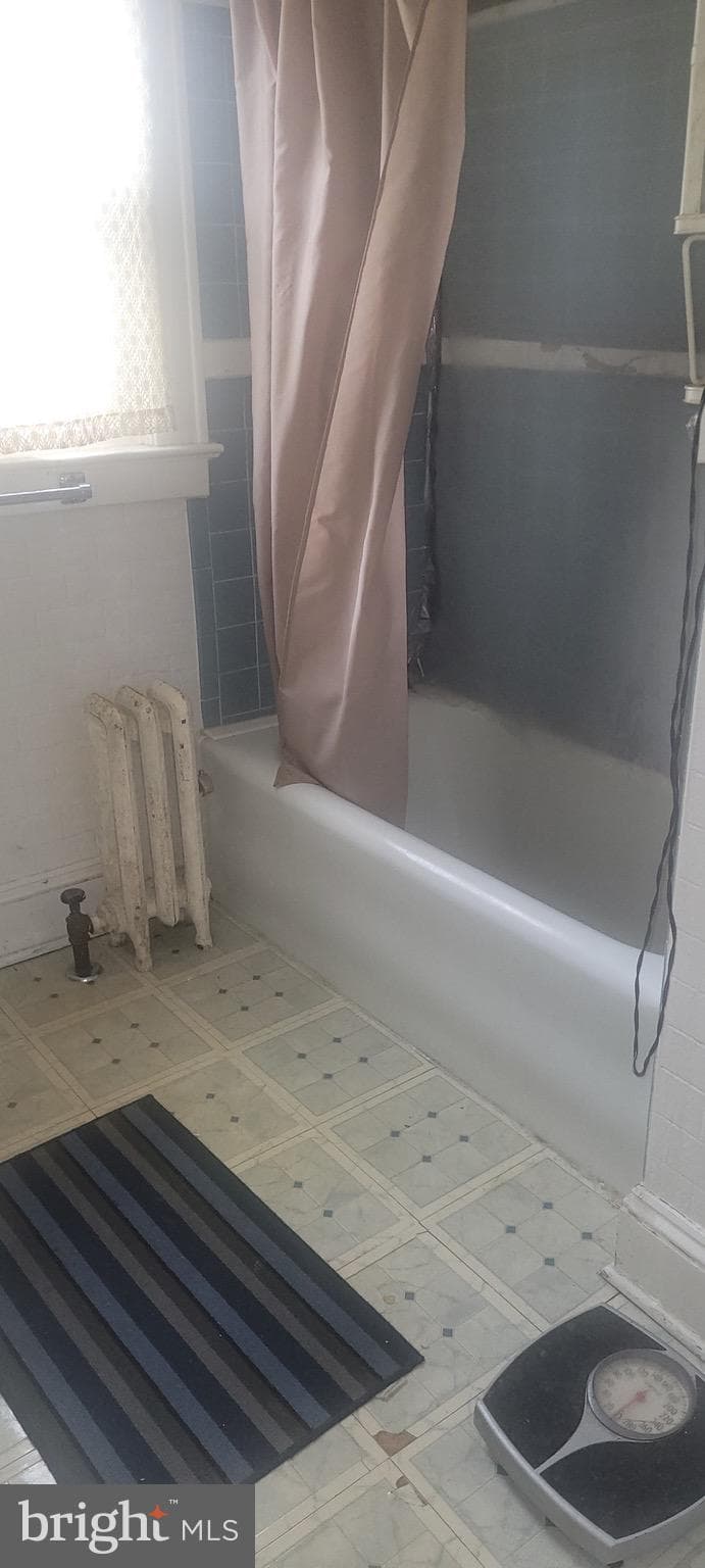 53 Wyckoff St - Bottom Unit thumbnail 5