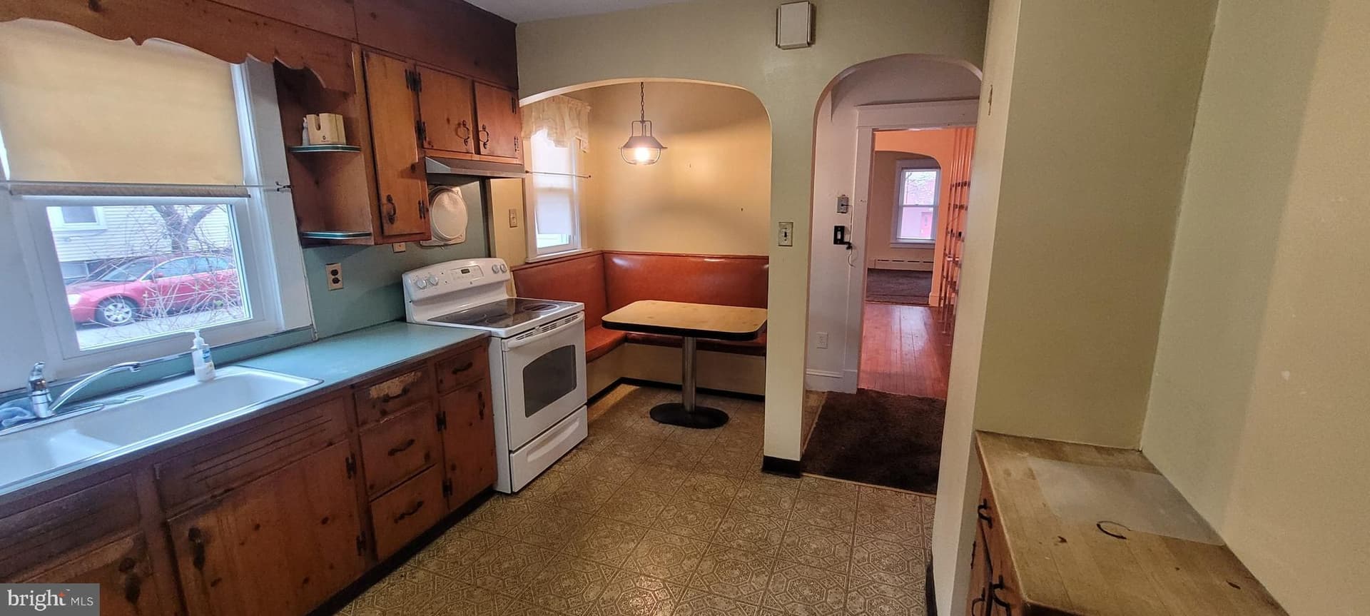 53 Wyckoff St - Bottom Unit thumbnail 13