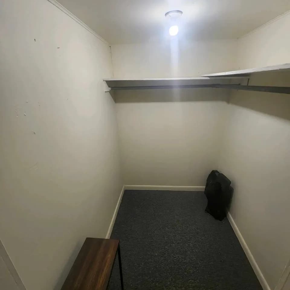 55 Huntington St thumbnail 5